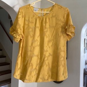 Van Heusen - size M yellow blouse